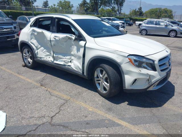  Salvage Mercedes-Benz GLA