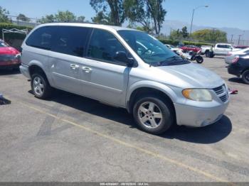  Salvage Dodge Grand Caravan