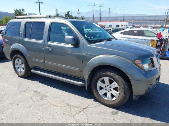  Salvage Nissan Pathfinder