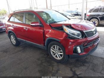  Salvage Kia Sorento