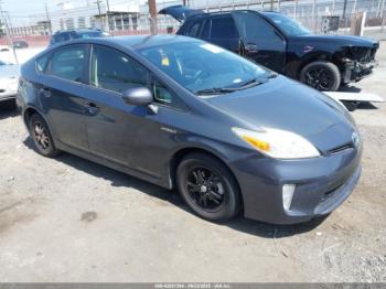  Salvage Toyota Prius