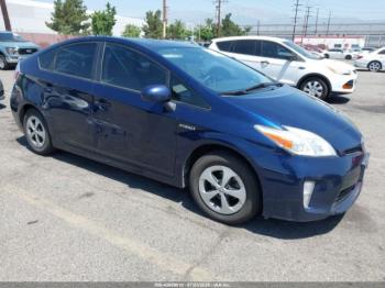  Salvage Toyota Prius
