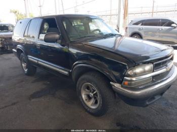  Salvage Chevrolet Blazer