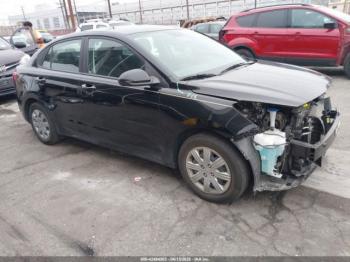  Salvage Kia Rio