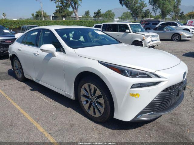  Salvage Toyota Mirai