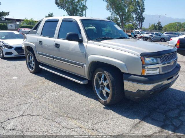  Salvage Chevrolet Avalanche 1500