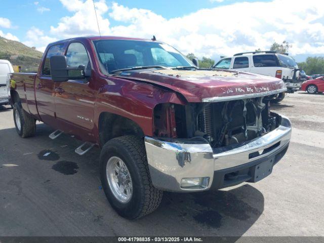  Salvage Chevrolet Silverado 2500