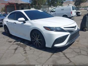  Salvage Toyota Camry