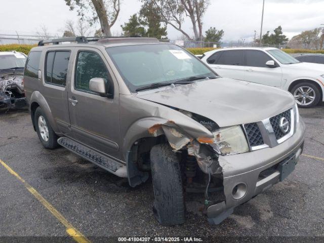  Salvage Nissan Pathfinder
