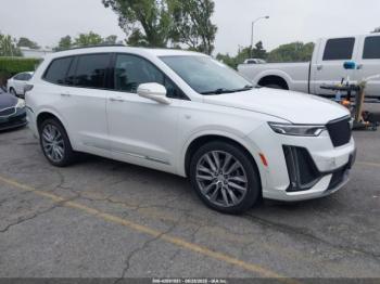  Salvage Cadillac XT6