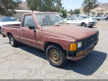  Salvage Toyota Pickup