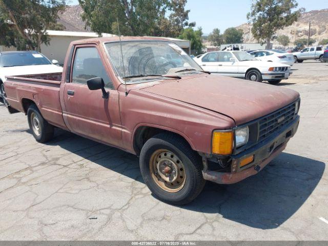  Salvage Toyota Pickup