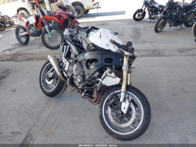  Salvage Suzuki Gsx-r600