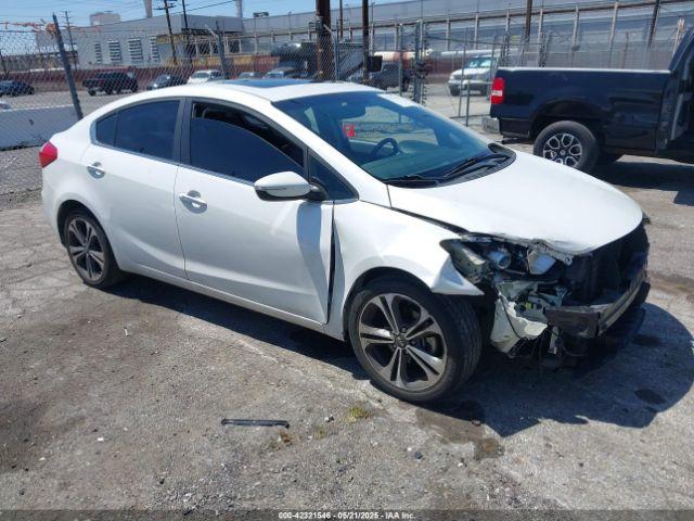  Salvage Kia Forte