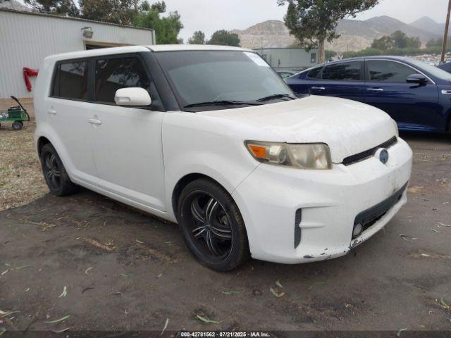  Salvage Scion xB