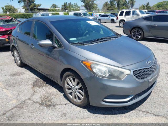  Salvage Kia Forte