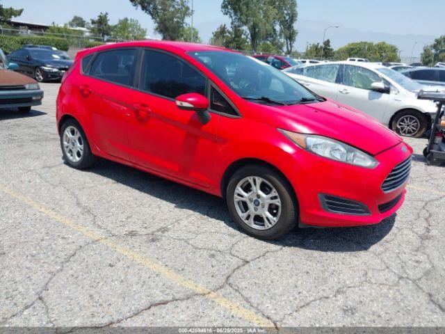  Salvage Ford Fiesta