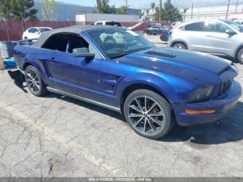  Salvage Ford Mustang