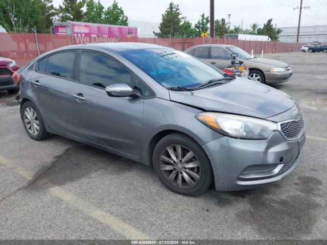  Salvage Kia Forte
