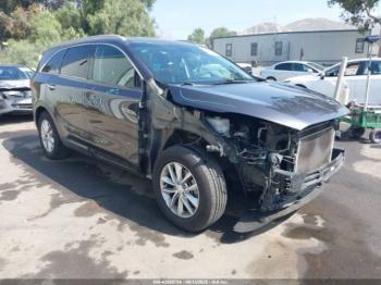  Salvage Kia Sorento