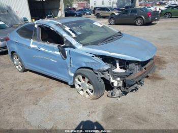  Salvage Hyundai ELANTRA