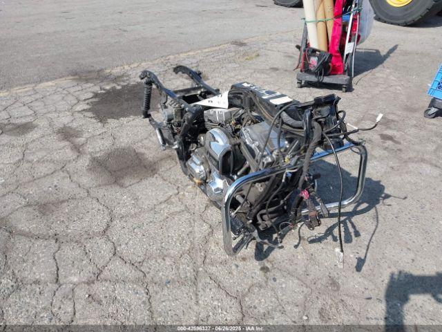  Salvage Harley-Davidson Flhx