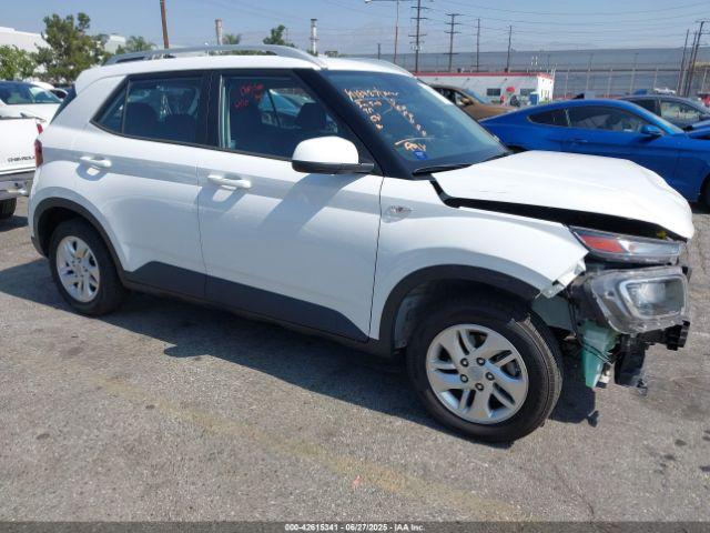  Salvage Hyundai VENUE