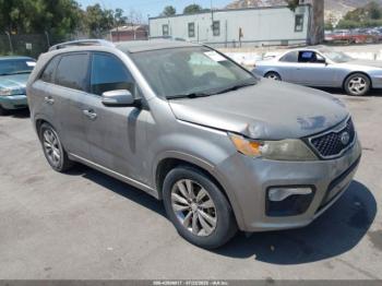  Salvage Kia Sorento