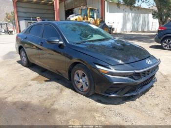  Salvage Hyundai ELANTRA