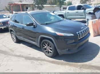  Salvage Jeep Cherokee