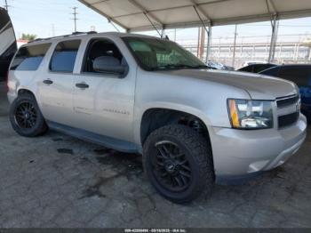  Salvage Chevrolet Suburban 1500