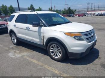  Salvage Ford Explorer
