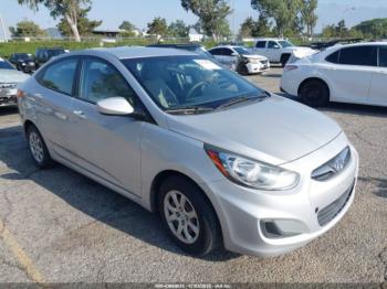  Salvage Hyundai ACCENT