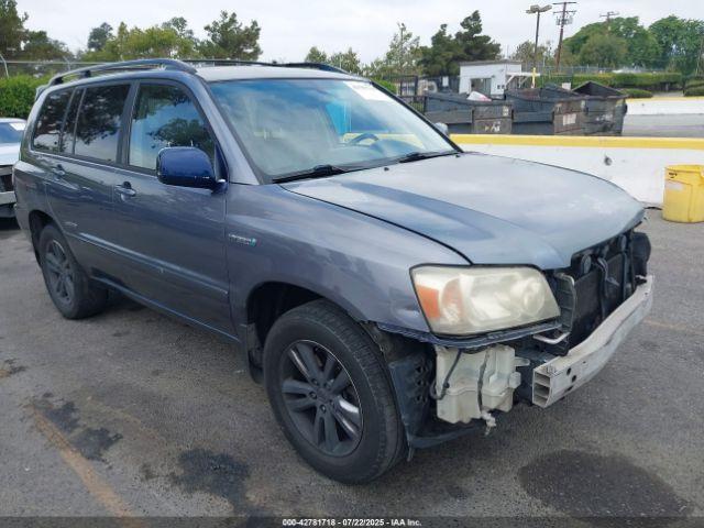  Salvage Toyota Highlander