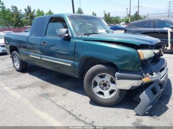  Salvage Chevrolet Silverado 1500