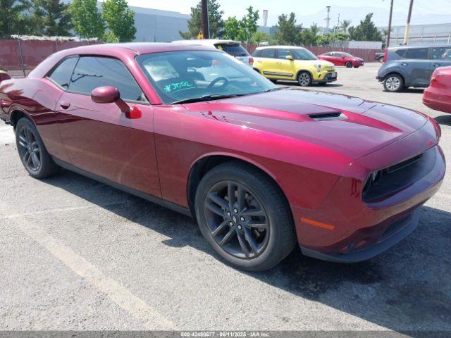  Salvage Dodge Challenger