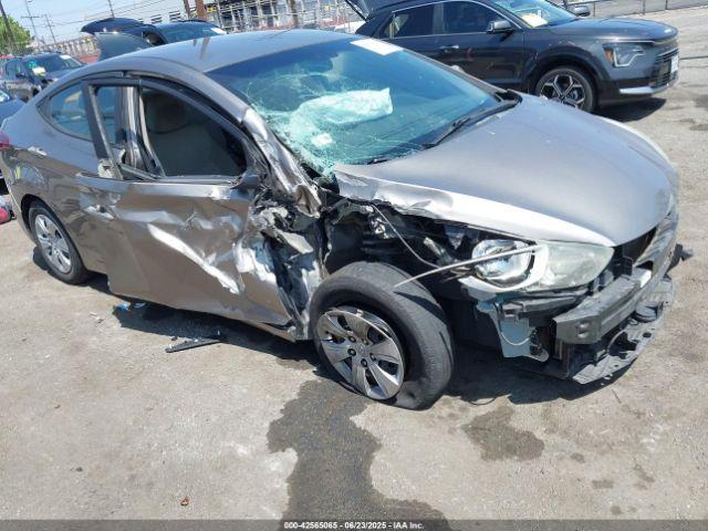  Salvage Hyundai ELANTRA