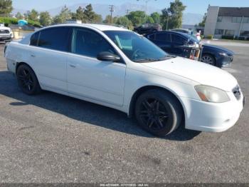  Salvage Nissan Altima