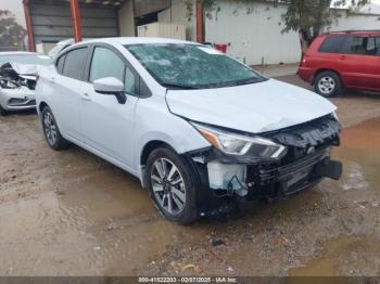  Salvage Nissan Versa