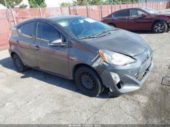  Salvage Toyota Prius c