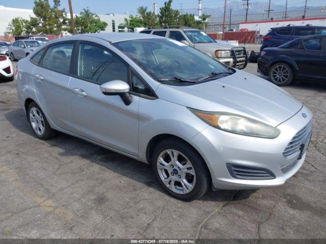  Salvage Ford Fiesta