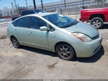  Salvage Toyota Prius