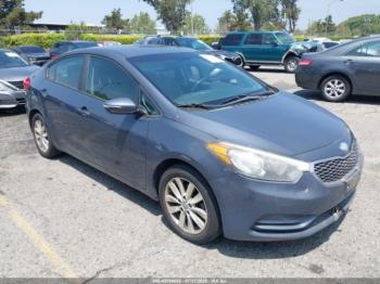  Salvage Kia Forte