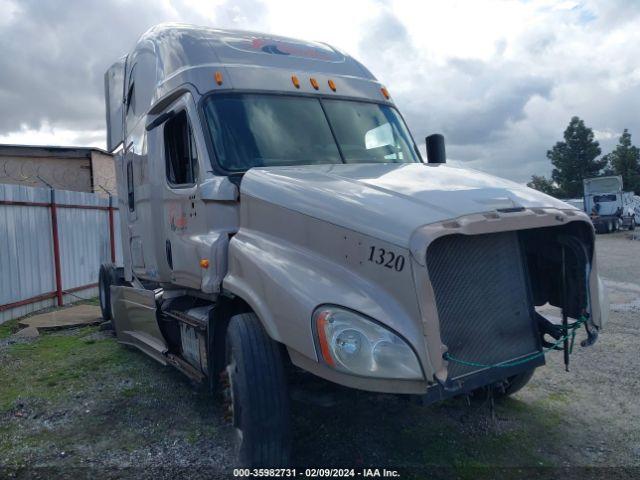  Salvage Freightliner Cascadia 125