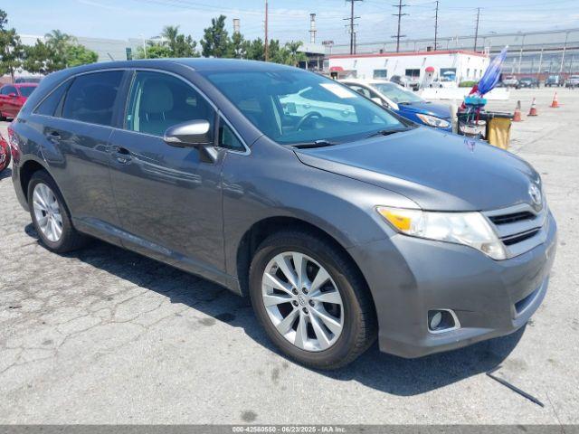  Salvage Toyota Venza