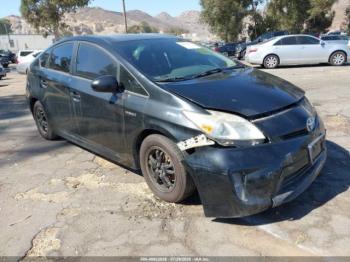 Salvage Toyota Prius
