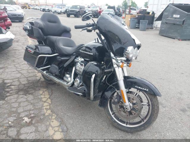  Salvage Harley-Davidson Flhtk