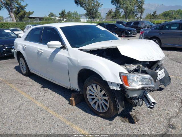  Salvage Chrysler 300