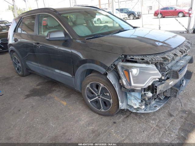  Salvage Kia Niro