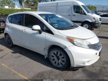  Salvage Nissan Versa